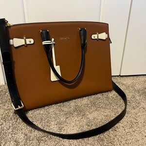 BRAND NEW in packaging! Bostanten Briefcase